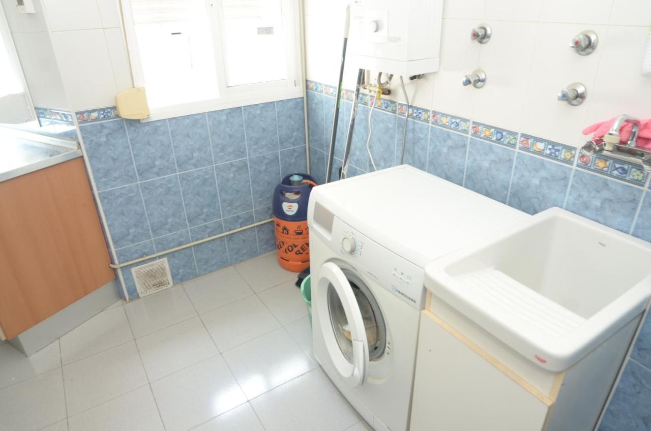 Habitacion Grande Con Terraza Privada, Malaga Centro ภายนอก รูปภาพ