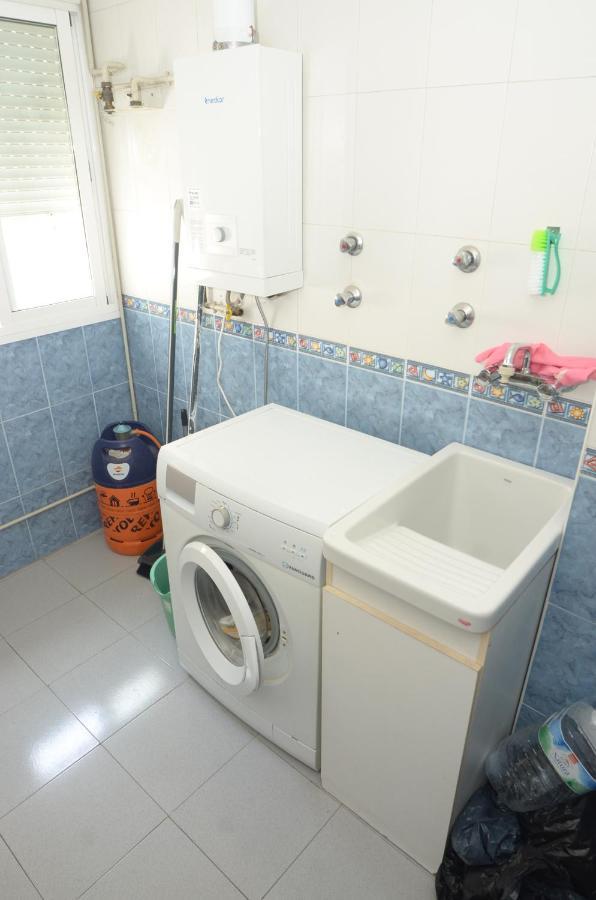 Habitacion Grande Con Terraza Privada, Malaga Centro ภายนอก รูปภาพ
